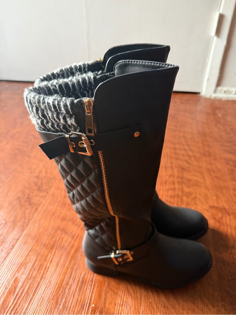 Quilted Over-the-Knee Women's Boots with Knit Cuff - Black